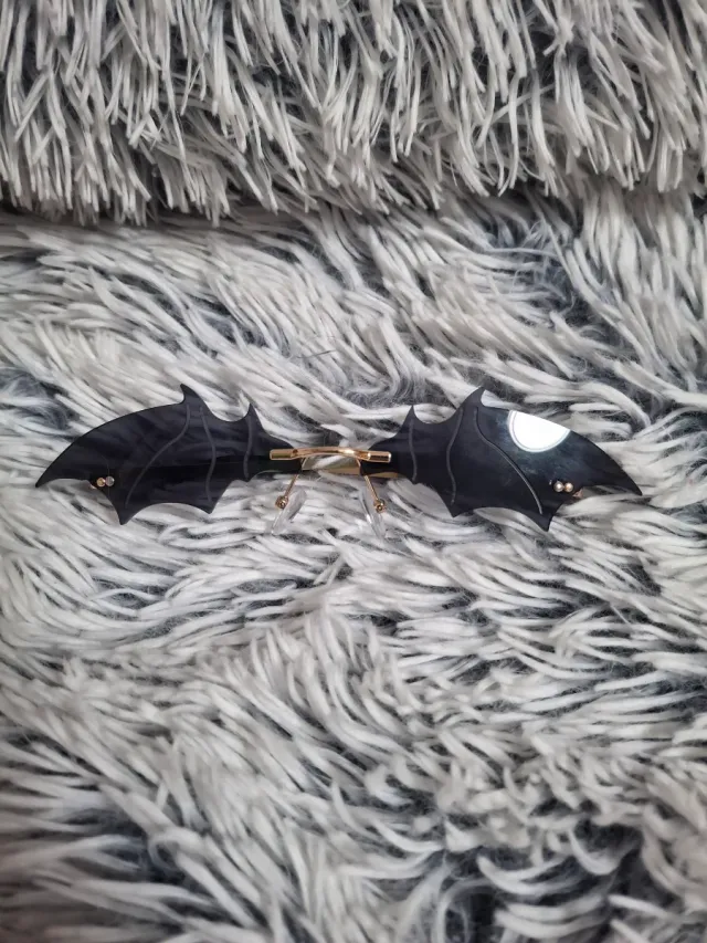 Gafas Fiesta Murciélago Alas Doradas Negras