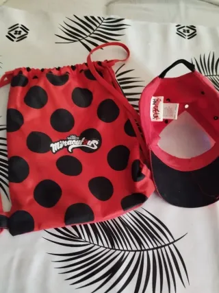 Lote infantil Ladybug: Gorra y Mochila