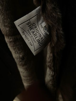 Chaquetón de piel marrón