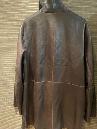 Chaquetón de piel marrón