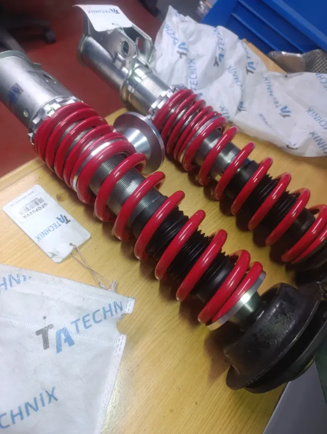 Amortiguadores roscados TATECHNIX Corsa A GSI