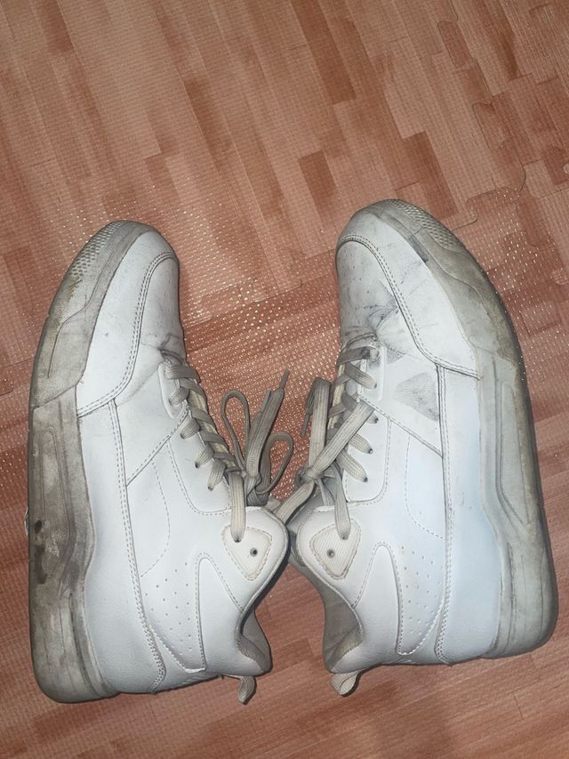 Zapatillas deportivas blancas talla 42