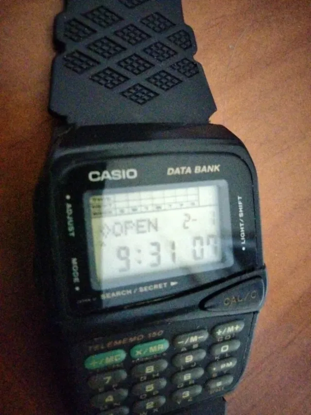 Reloj Casio Data Bank Calculadora