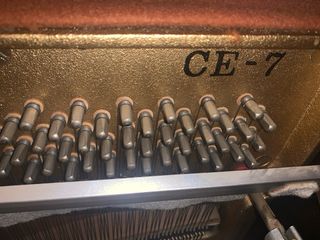 Piano Kawai Fabricado en Japón