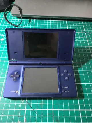 Nintendo DSi Azul y DS Fat Rosa