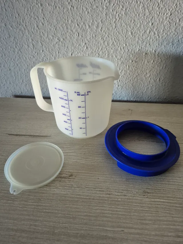 Jarra medidora Tupperware 1.2L
