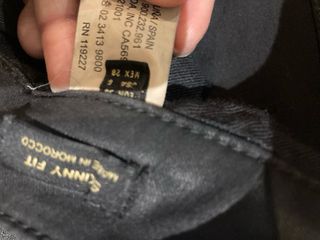 Pantalón Massimo Dutti efecto piel negro