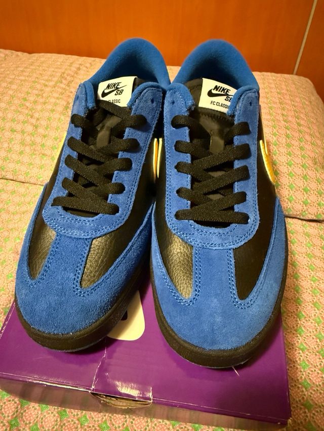 Nike SB FC Classic Inter 44 EUR / 10 USA Nuevas
