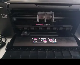 Impresora HP Deskjet F4580  Para arreglar o piezas