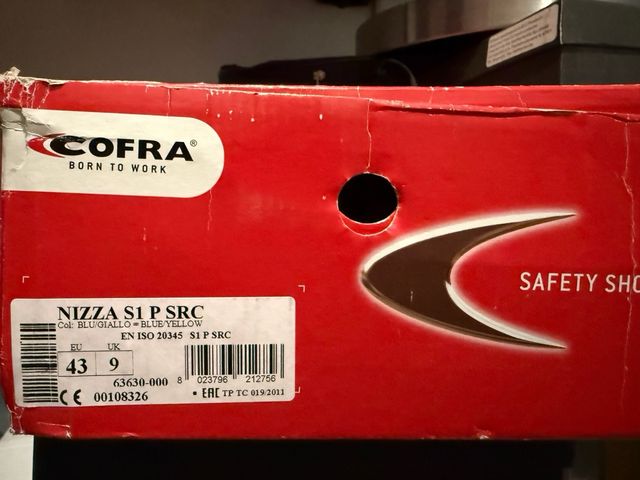 Stivali da lavoro COFRA blu e gialli, ne ho due