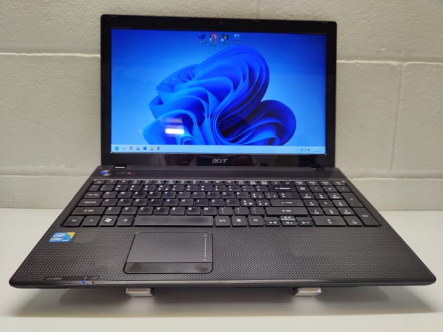 Notebook ACER Intel i3 SSD 240GB Ram 8GB Borsa