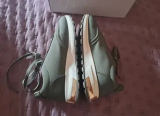 Sapatilhas femininas