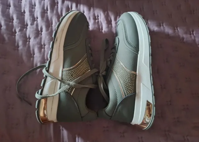 Sapatilhas femininas