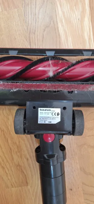 Aspiradora Taurus Crossback Glow Piezas