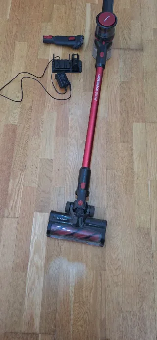 Aspiradora Taurus Crossback Glow Piezas