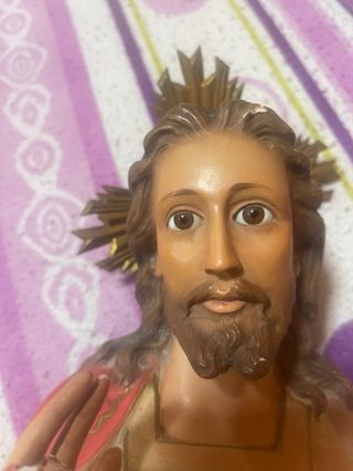 Figura de Jesús Sagrado Corazón