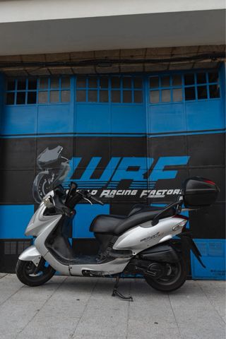 Kymco Grand Dink 125