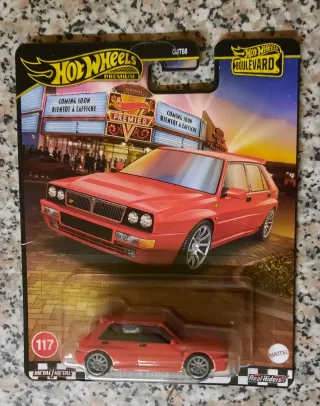 Hot Wheels Lancia Delta Integrale 1/64
