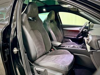 CUPRA FORMENTOR VZ TRIBE EDITION 1.4 e-HYBRID 245c