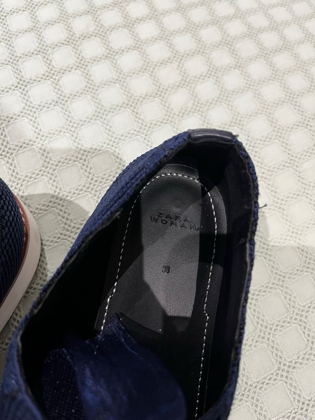 Zapatos Zara Azul Marino con Lazos