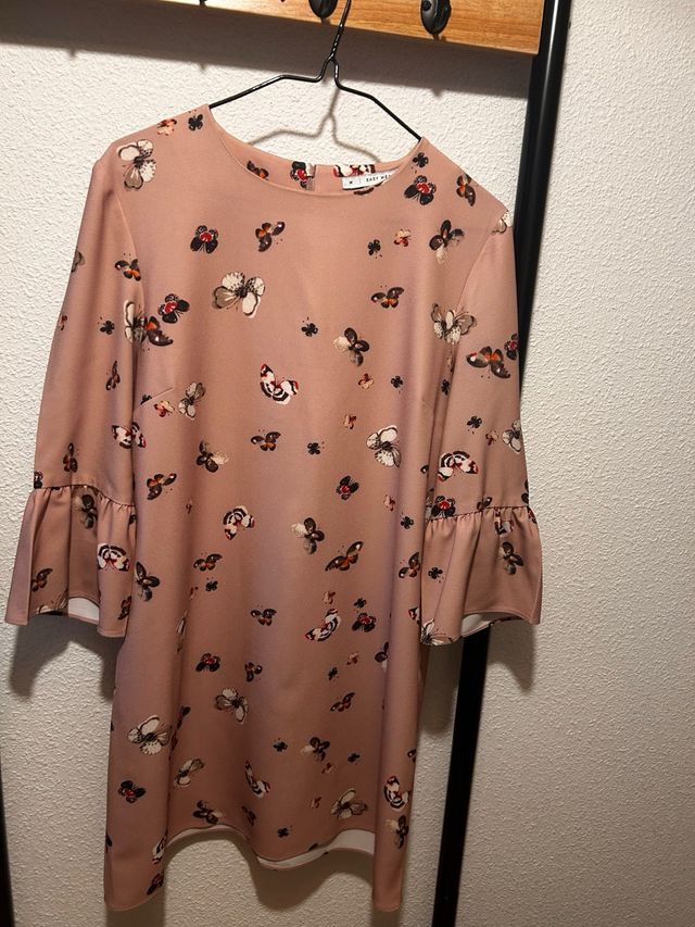 Vestido corto Baby Doll mariposa talla M