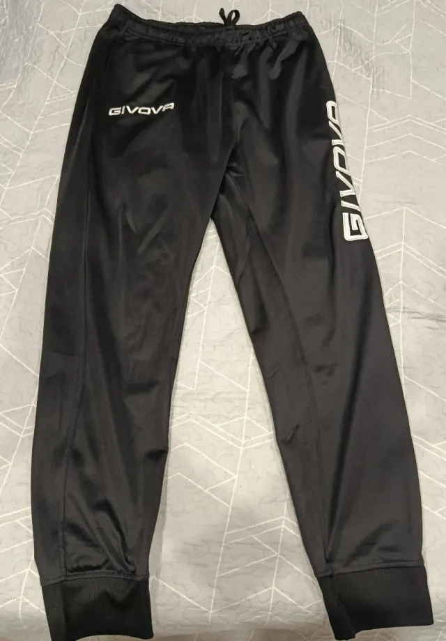 Chándal Givova Granate y Negro