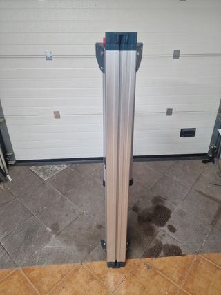 Mesa de trabajo Bosch para ingletadora