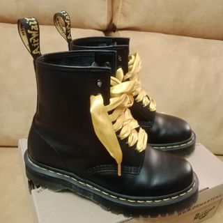 Botas Dr. Martens Negras.