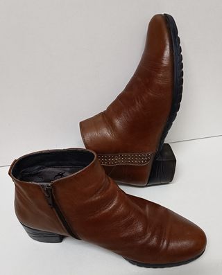 Botines Fluchos piel mujer T-40