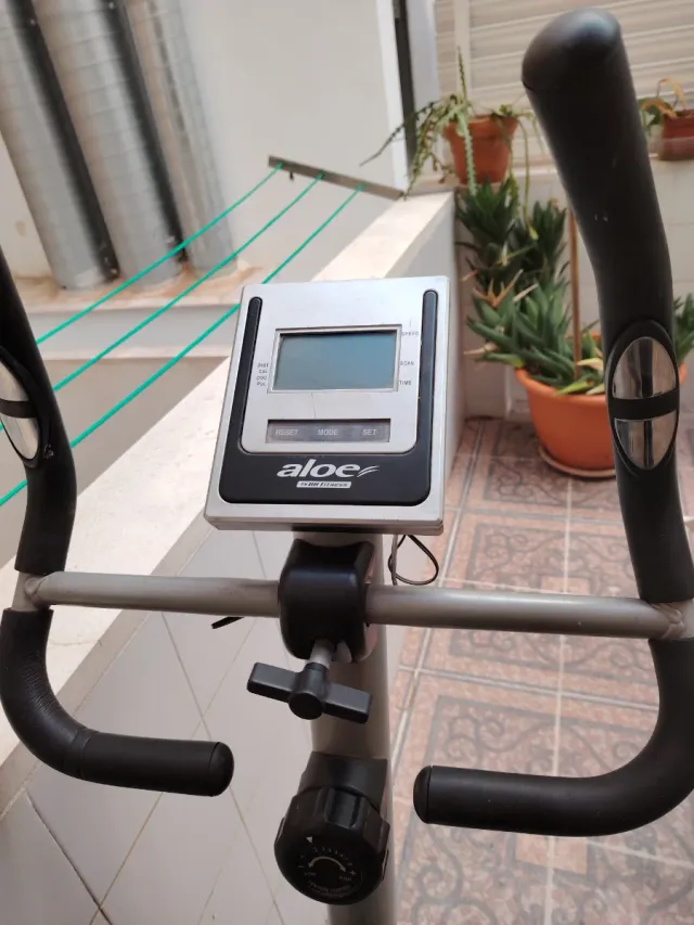 Bicicleta Estática BH Fitness