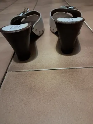 Zoccoli Piazza di Spagna bianchi e oro 38