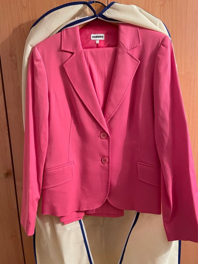 Traje chaqueta Torero talla 42 fucsia