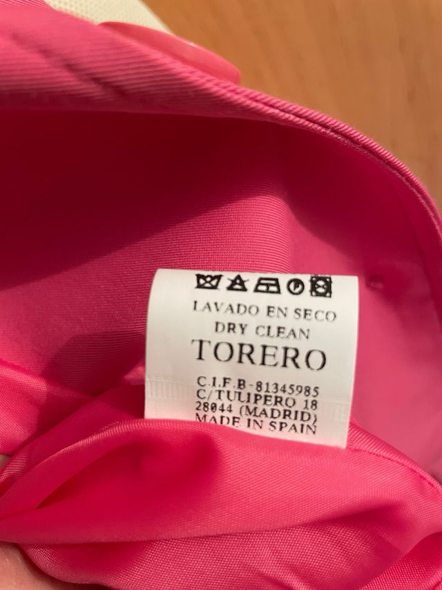 Traje chaqueta Torero talla 42 fucsia