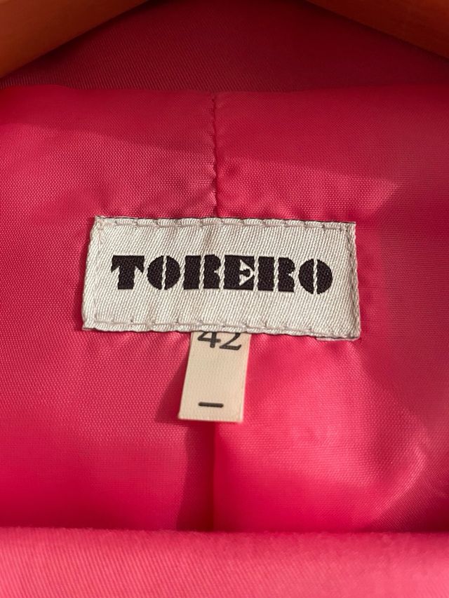 Traje chaqueta Torero talla 42 fucsia