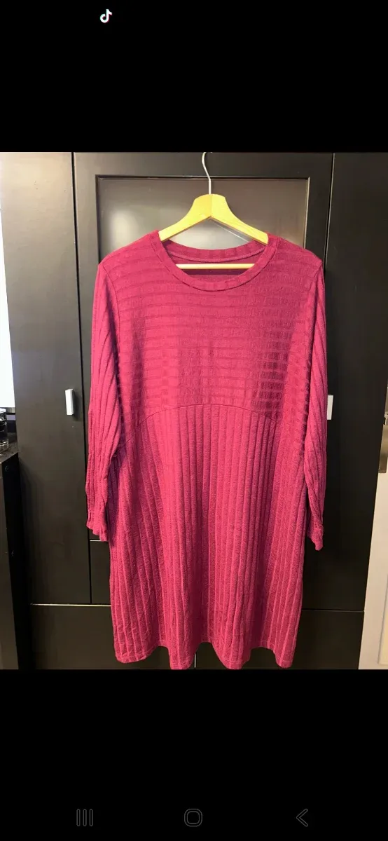 Vestido de invierno granate talla XL