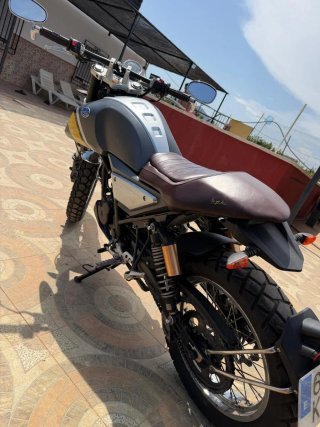 F.B Mondial HPS 125