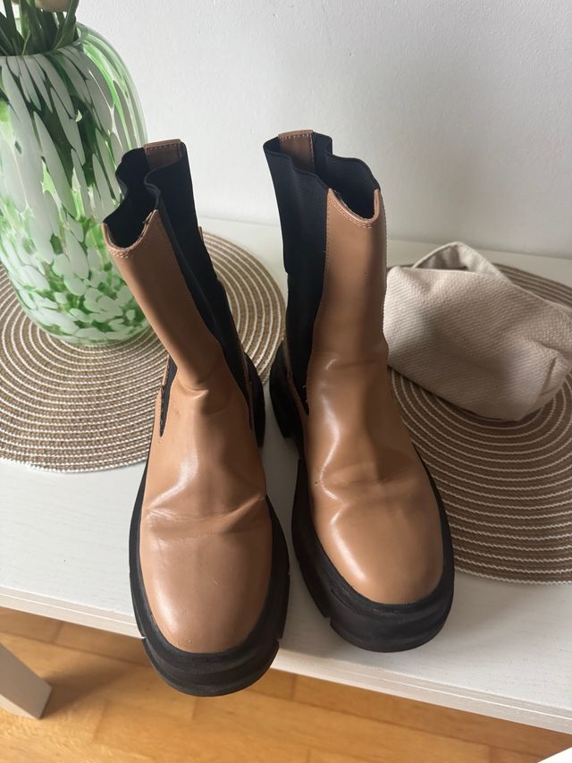 Botas Mango Marrón y Negro Talla 38