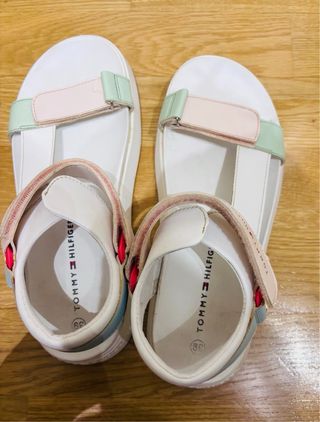 Sandalias Tommy Hilfiger Blancas y Rosas