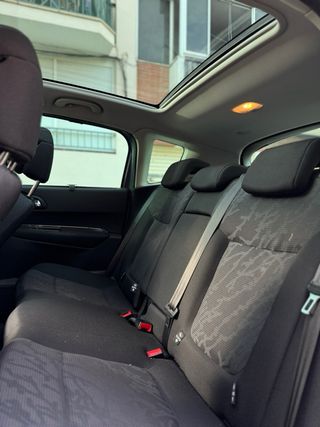 Peugeot 3008 2012 hdi sportpk