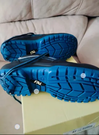 Zapatos  de seguridad fal negras y azules