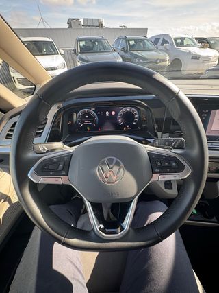 VW Multivan Life 2.0TDI 150cv automatica