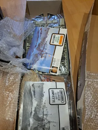 Maqueta Matchbox Flower Class Corvette 1/72