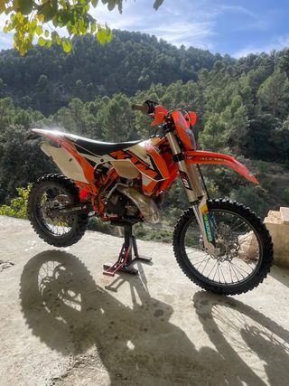 KTM EXC 2016.