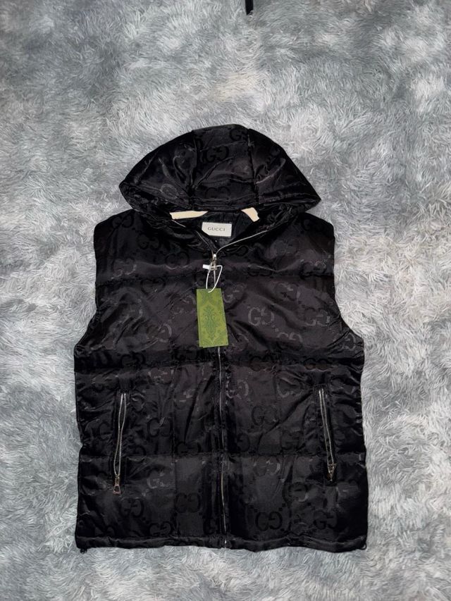 Chaleco Gucci Negro con Logo