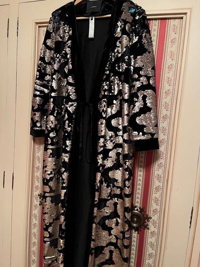 Cappotto da festa lungo con paillettes nere/dorato T.M