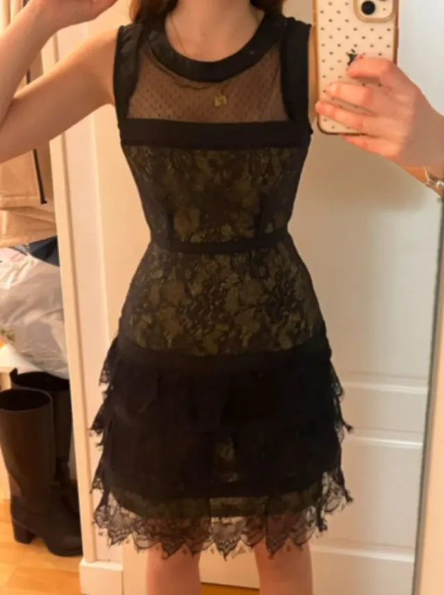 Vestido fiesta negro y dorado T S