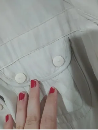 Chaqueta acolchada beige