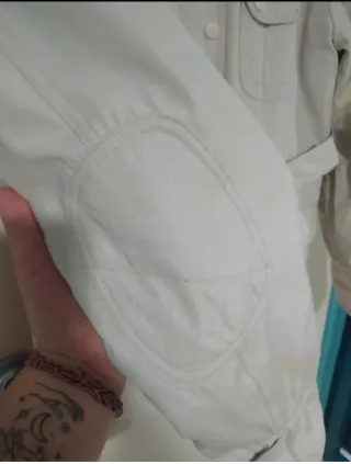 Chaqueta acolchada beige