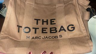 Bolso Marc Jacobs The Tote Bag Beige/Marrón