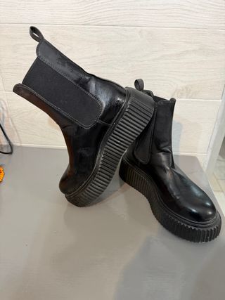 Stivaletti neri donna